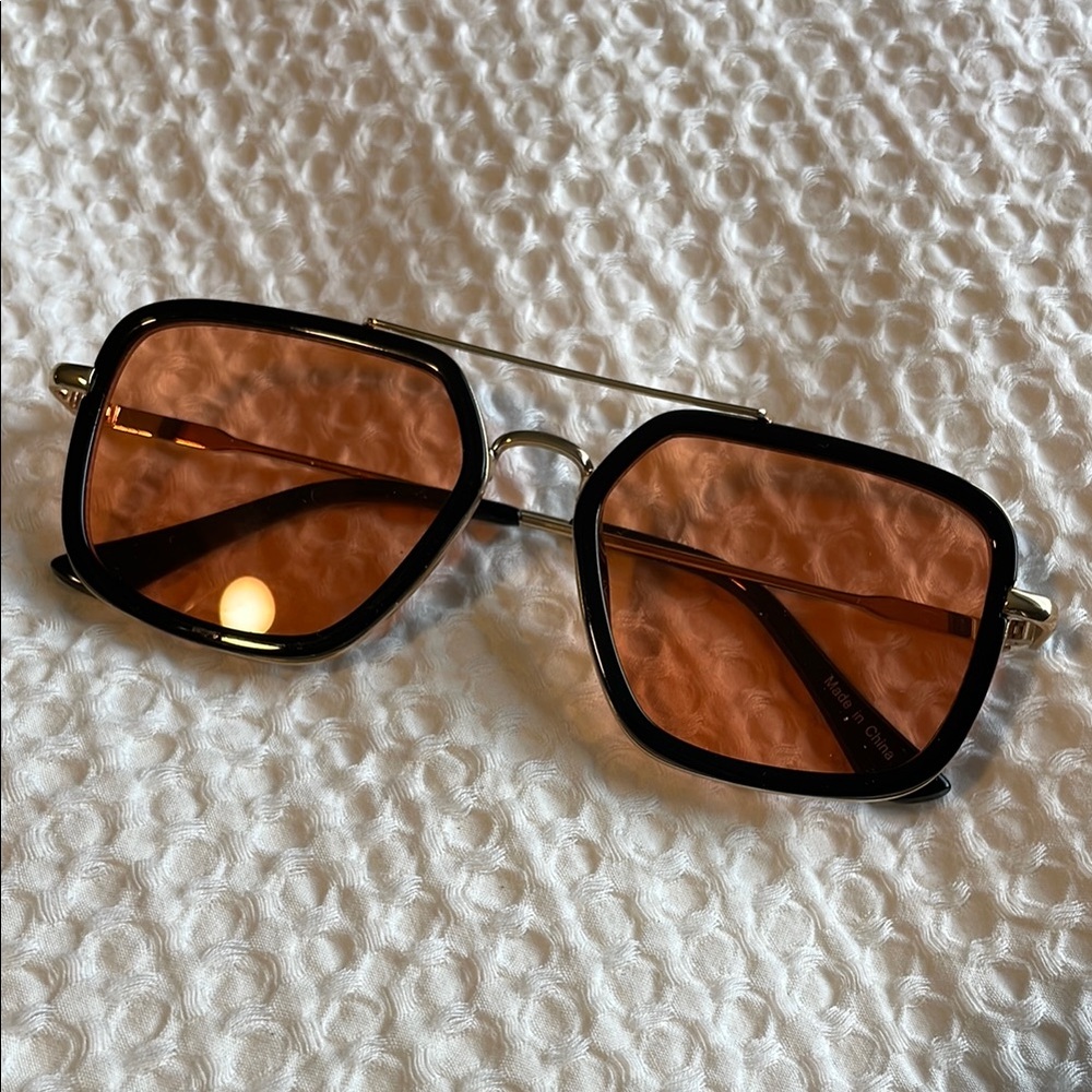 Free People sunglasses black frame orange lens